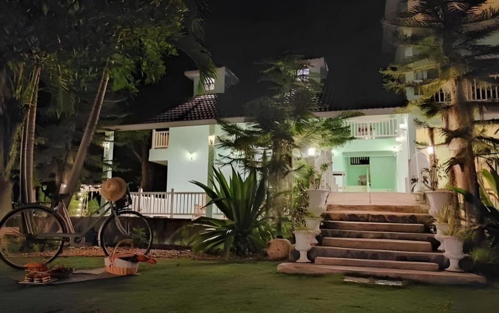 Charisma Resort Suan Phueng Exterior foto